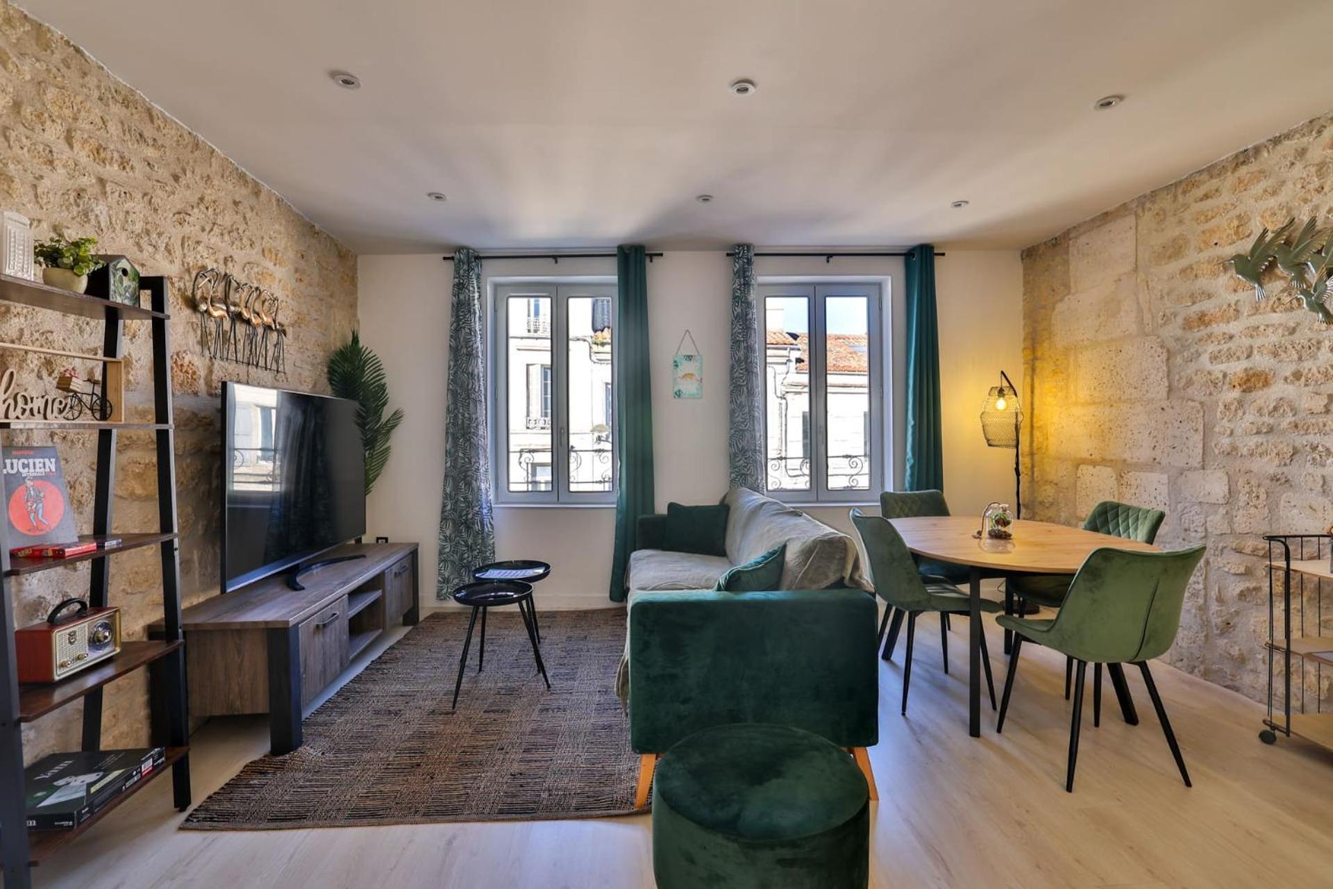 Le Lucien Eco-Appart'Hotel - Angouleme - Centre - Wifi - Parking Prive - Classe 4 Etoiles Exteriör bild